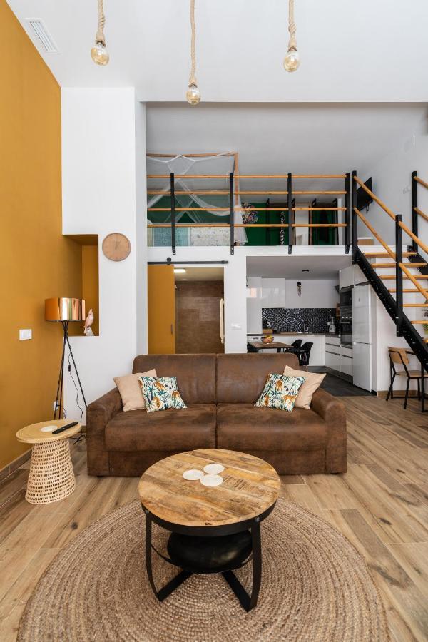 Bel Appartement A Etrener Proche De La Plage Valencia Exterior photo
